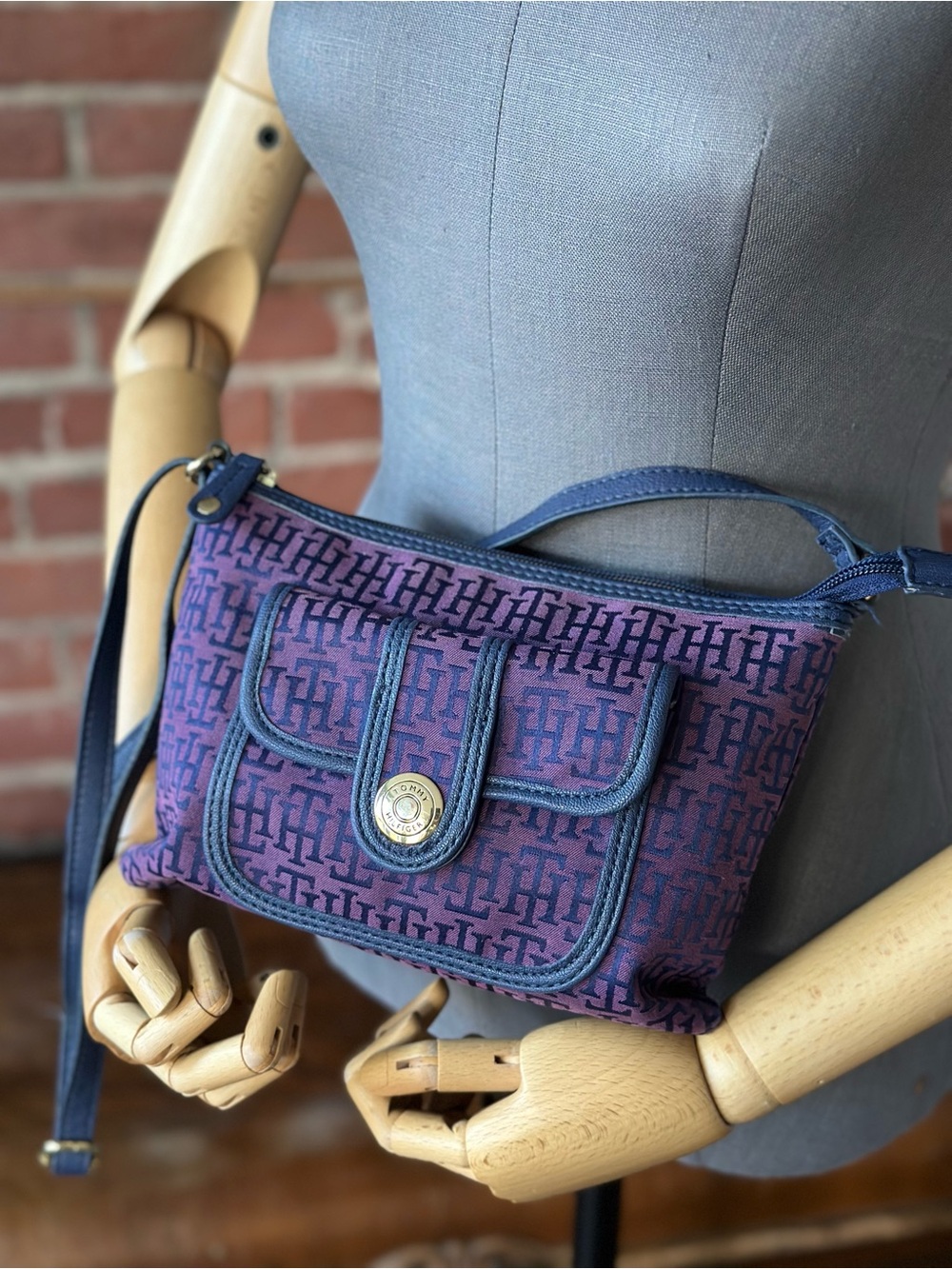 Tommy Hilfiger Purple Compact Crossbody Casual Bag
